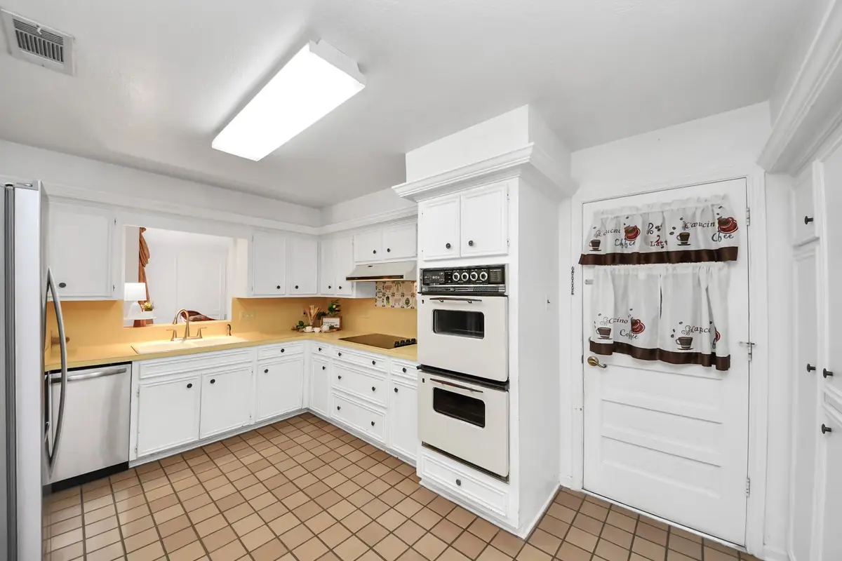 6523 Oakland Hills Drive, Houston, TX 77069 - #1