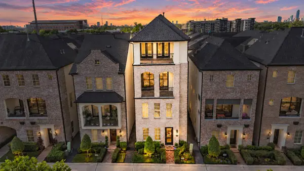 6027 Matthew Oaks Place, Houston, TX 77007