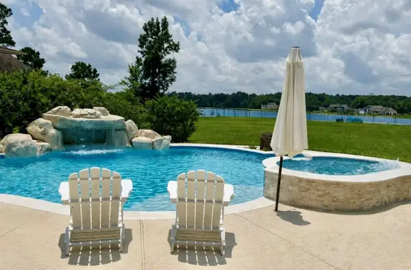 31810 Edgewater Drive, Magnolia, TX 77354