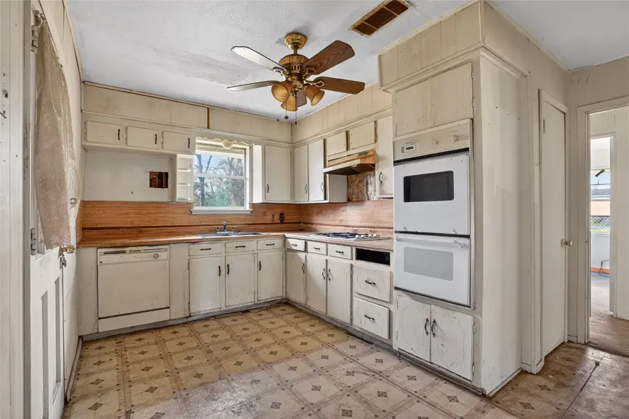 4530 Firnat Street, Houston, TX 77016 - #2