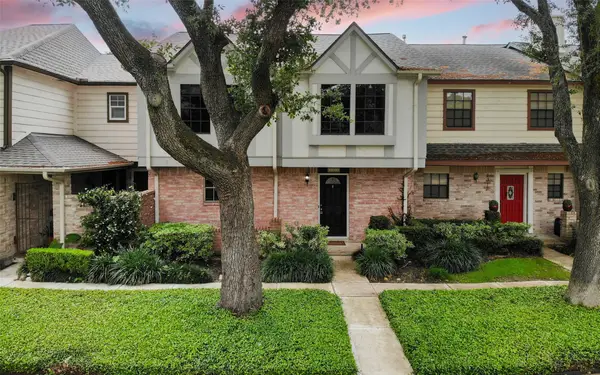1313 Reddleshire Lane #1313, Houston, TX 77043