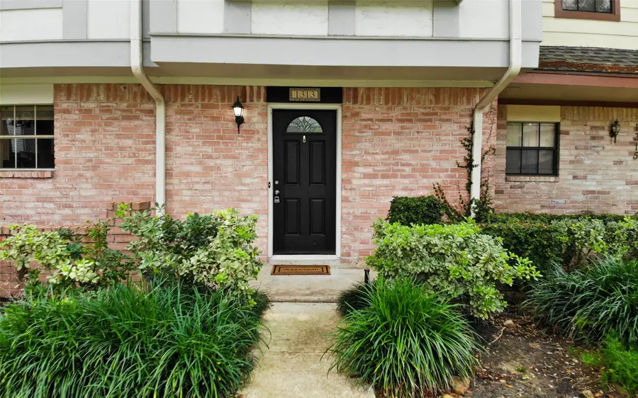 1313 Reddleshire Lane #1313, Houston, TX 77043 - #3