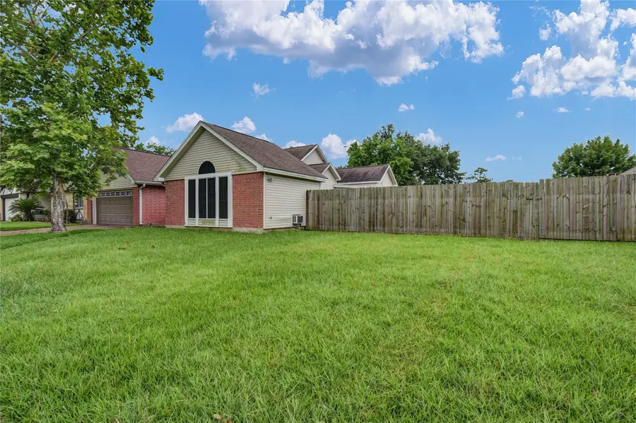 3 Chuckwagon Court, Angleton, TX 77515 - #3