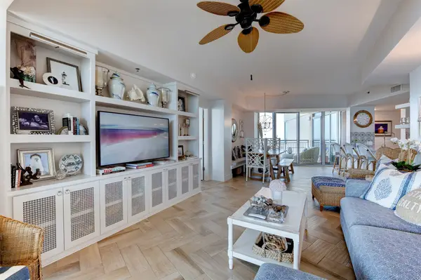 801 E Beach Drive #BC1910, Galveston, TX 77550