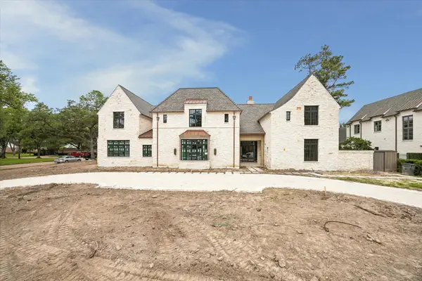 19 Willowron Drive, Houston, TX 77024