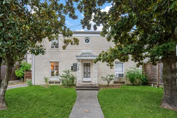 1823 W Main Street #4, Houston, TX 77098
