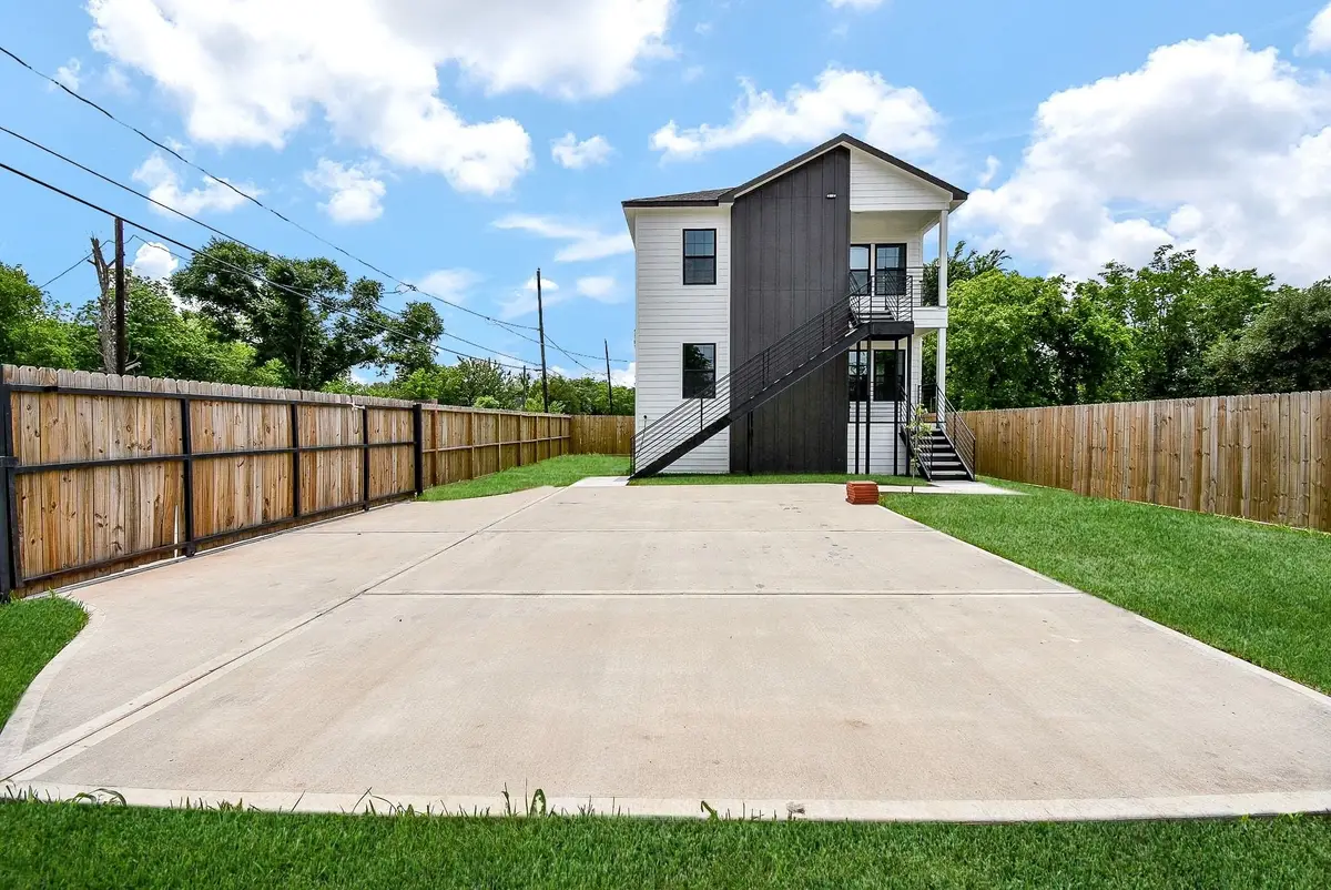 2707 Kirk Street, Houston, TX 77026 - #1