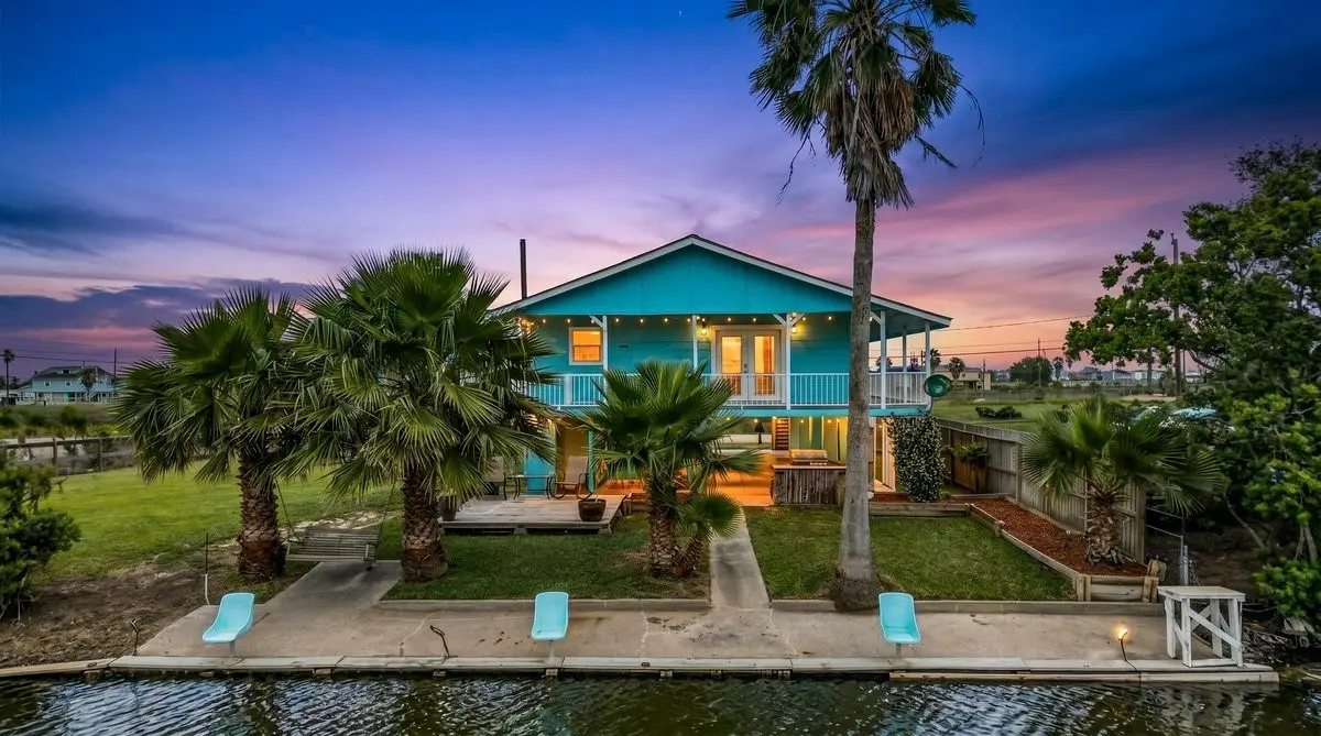 7210 Beau Terre Street, Hitchcock, TX 77563 - #1