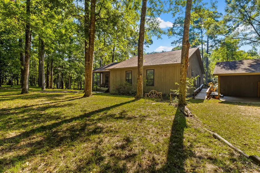 2721 Kelley, Livingston, TX 77351 - #2