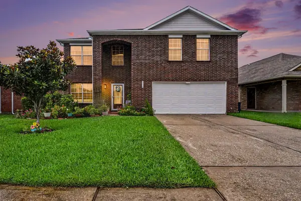 5323 Cilantro Lane, Baytown, TX 77521