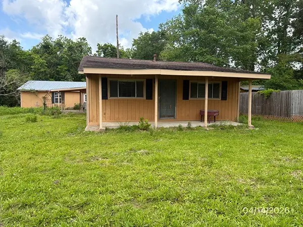 1301 Minglewood Road, Liberty, TX 77575