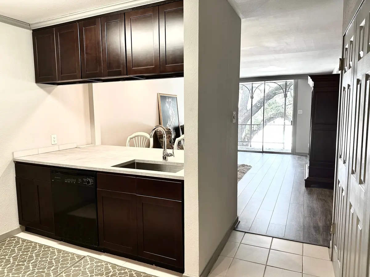 3300 Yorktown Street #22, Houston, TX 77056 - #1