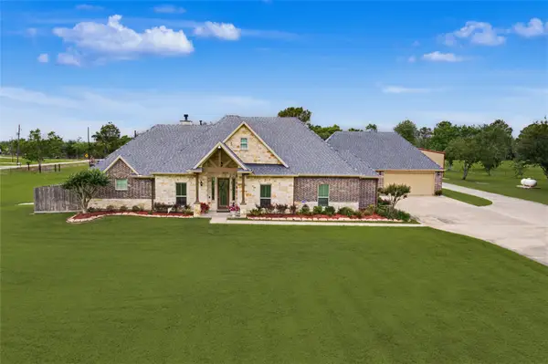 8550 Avenue L, Santa Fe, TX 77510