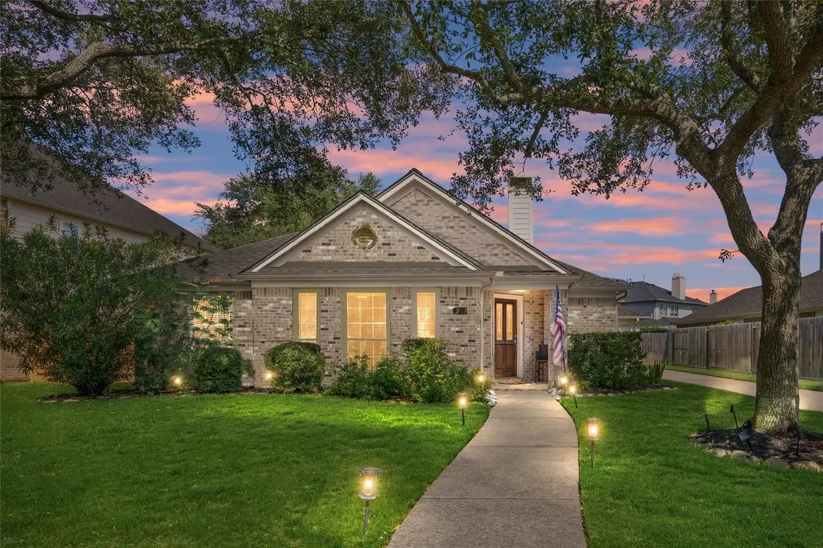 2910 Laguna Shores Lane, League City, TX 77573 - #1
