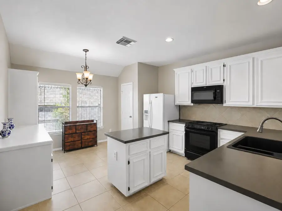 2910 Laguna Shores Lane, League City, TX 77573 - #2