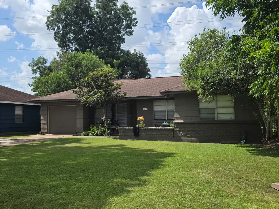 10319 Lafferty Oaks Street, Houston, TX 77013 - #2