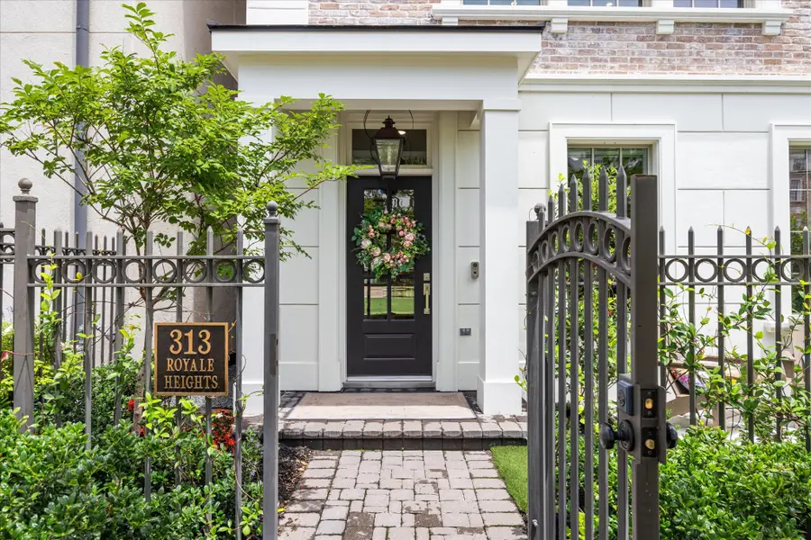313 Royale Heights Lane, Houston, TX 77024 - #3