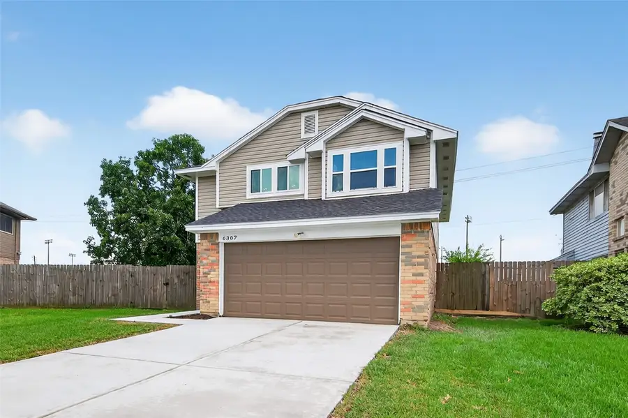 6307 Marinwood Drive, Houston, TX 77053 - Image #2