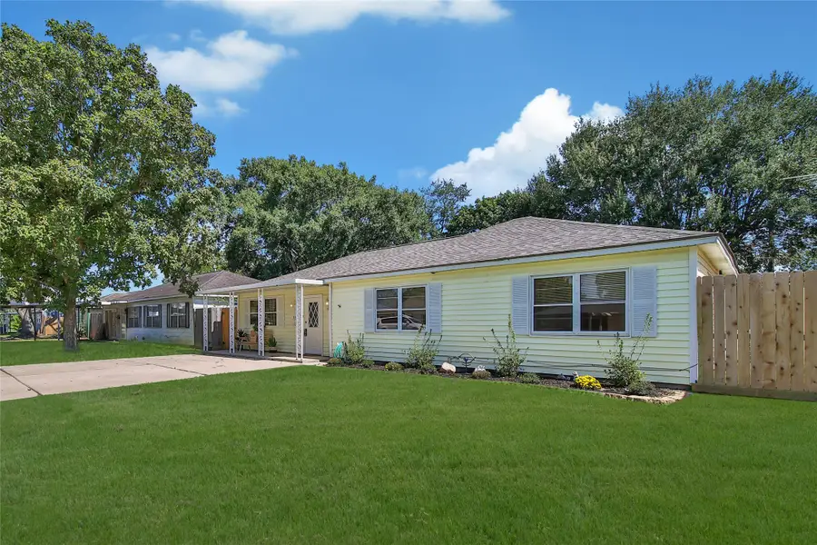 317 S 11th Street, La Porte, TX 77571 - Image #2