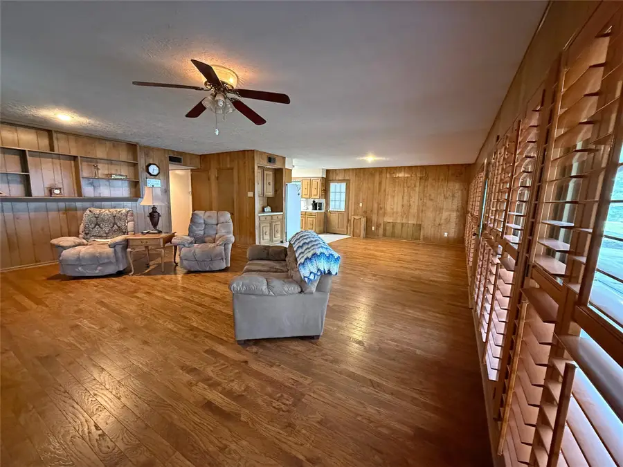 192 Sam Houston Loop, Point Blank, TX 77364 - #3