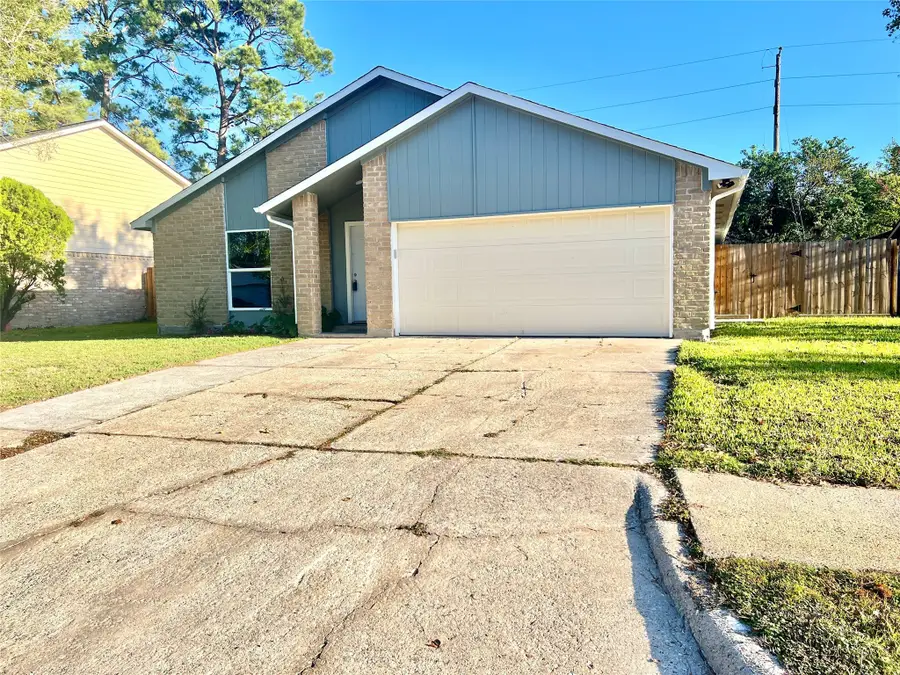 20130 Misty Pines Drive, Humble, TX 77346 - Image #3