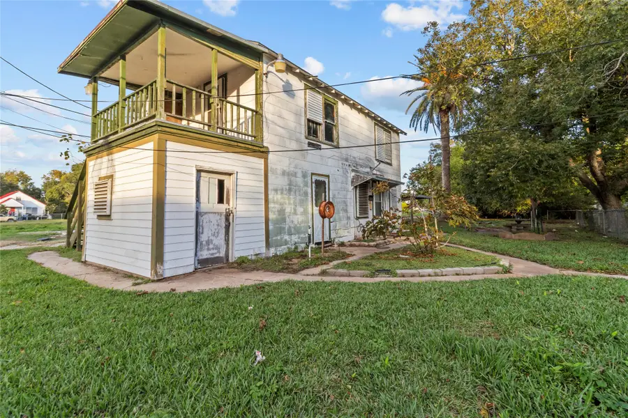 720 14th Avenue N, Texas City, TX 77590 - Image #2