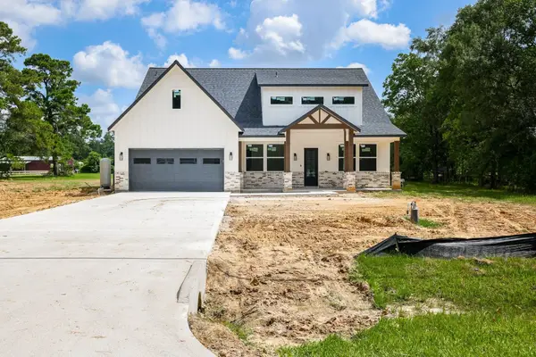 8806 Dogwood Dr, Tomball, TX 77375