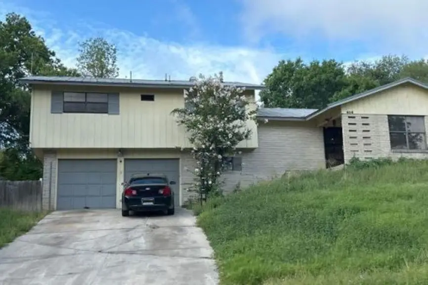 606 Barchester Drive, San Antonio, TX 78216 - #2
