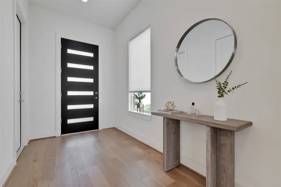 8706 Ojeman Creek Lane, Houston, TX 77055 - Image #2