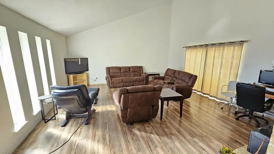 9114 Spellman Road, Houston, TX 77031 - Image #3