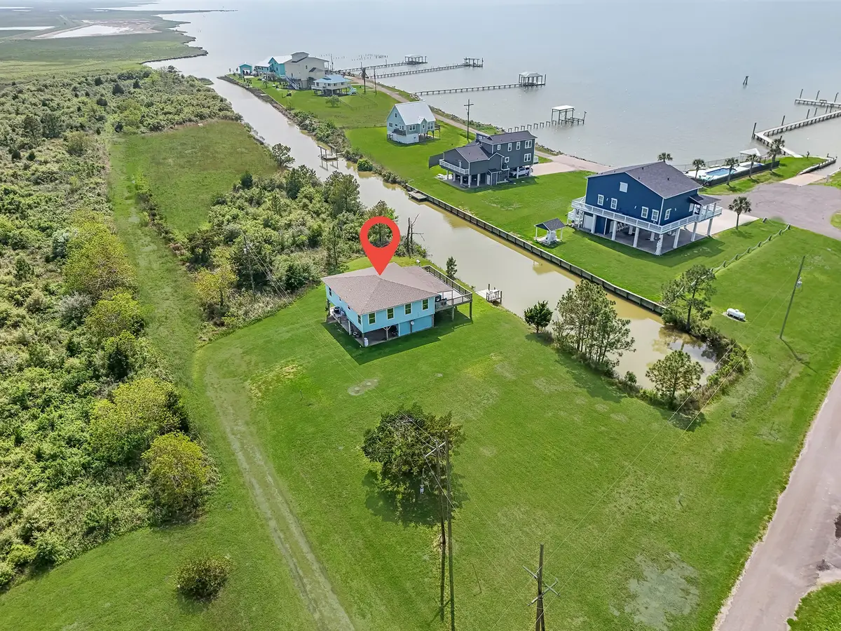 510 Flamingo Drive, Smith Point, TX 77514 - Image #1