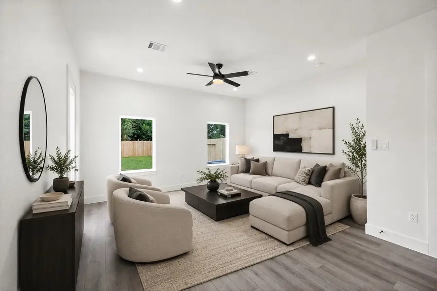 8209 Carver Road #A/B, Houston, TX 77088 - #3