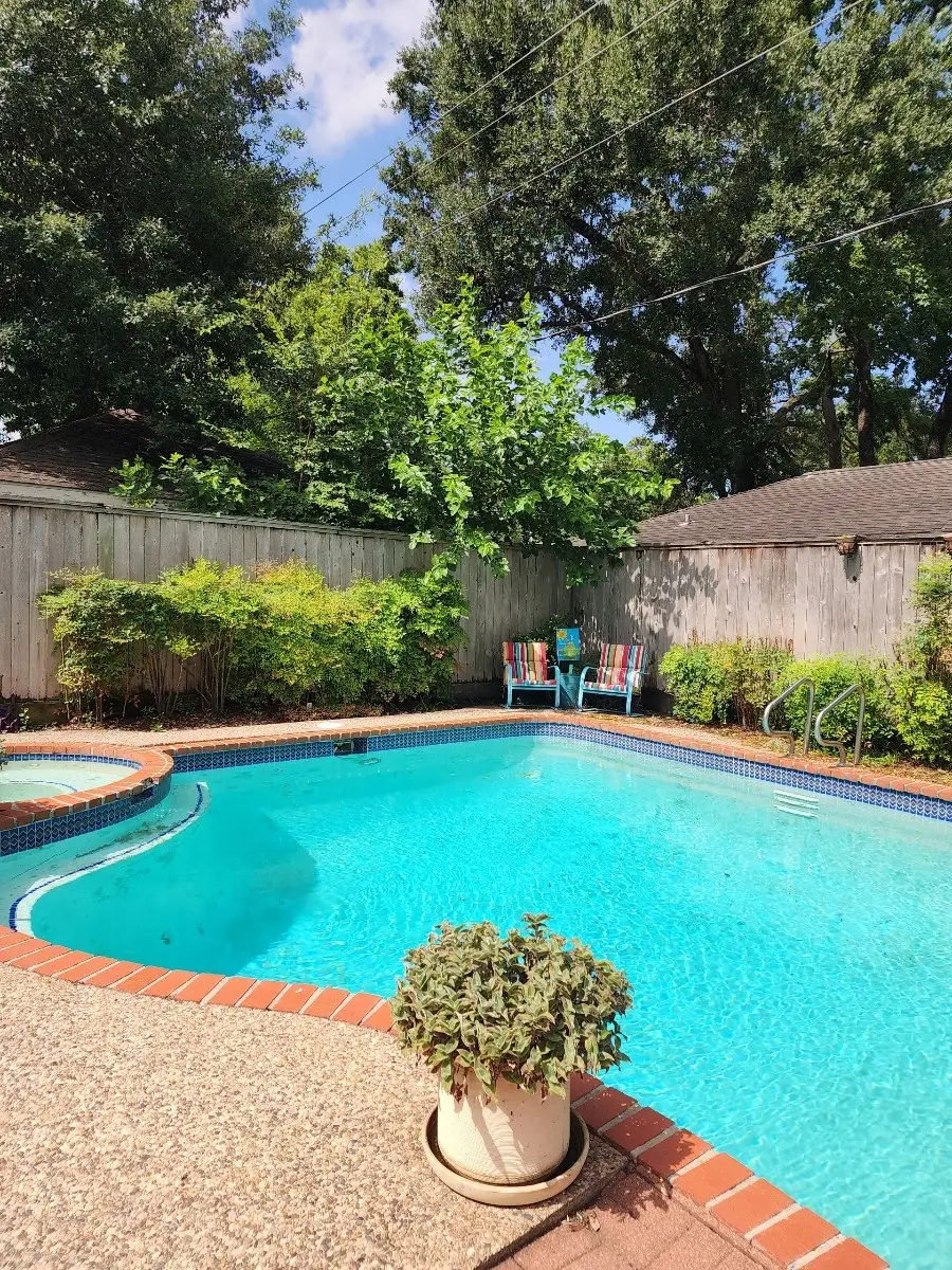 7219 Ridge Oak Drive, Houston, TX 77088 - Image #3