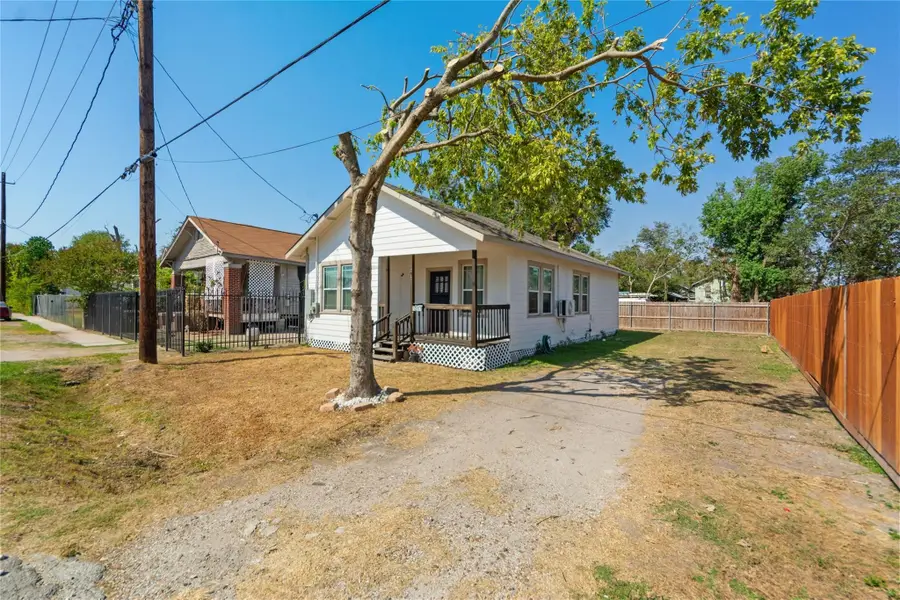 1217 Campbell Street, Houston, TX 77009 - Image #2