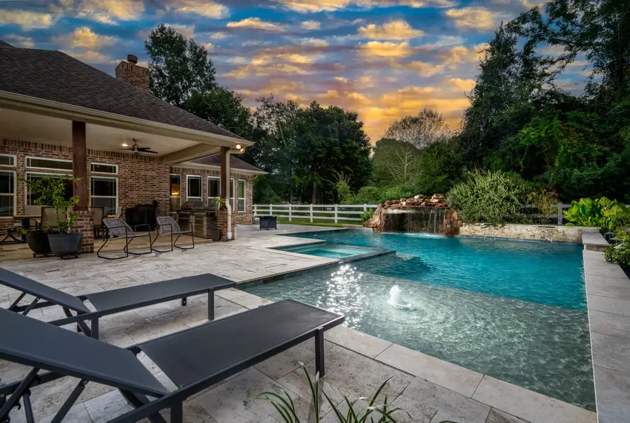 11274 Majestic Drive, Montgomery, TX 77316 - #2