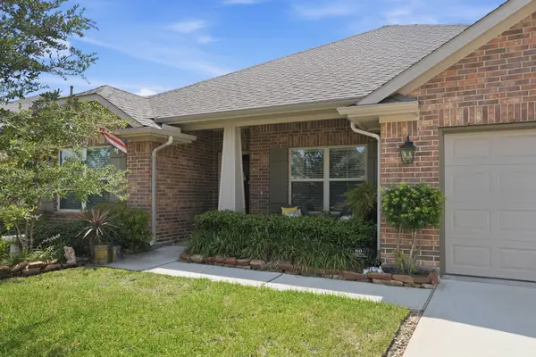 30183 Alpine Aster Lane, Cleveland, TX 77327