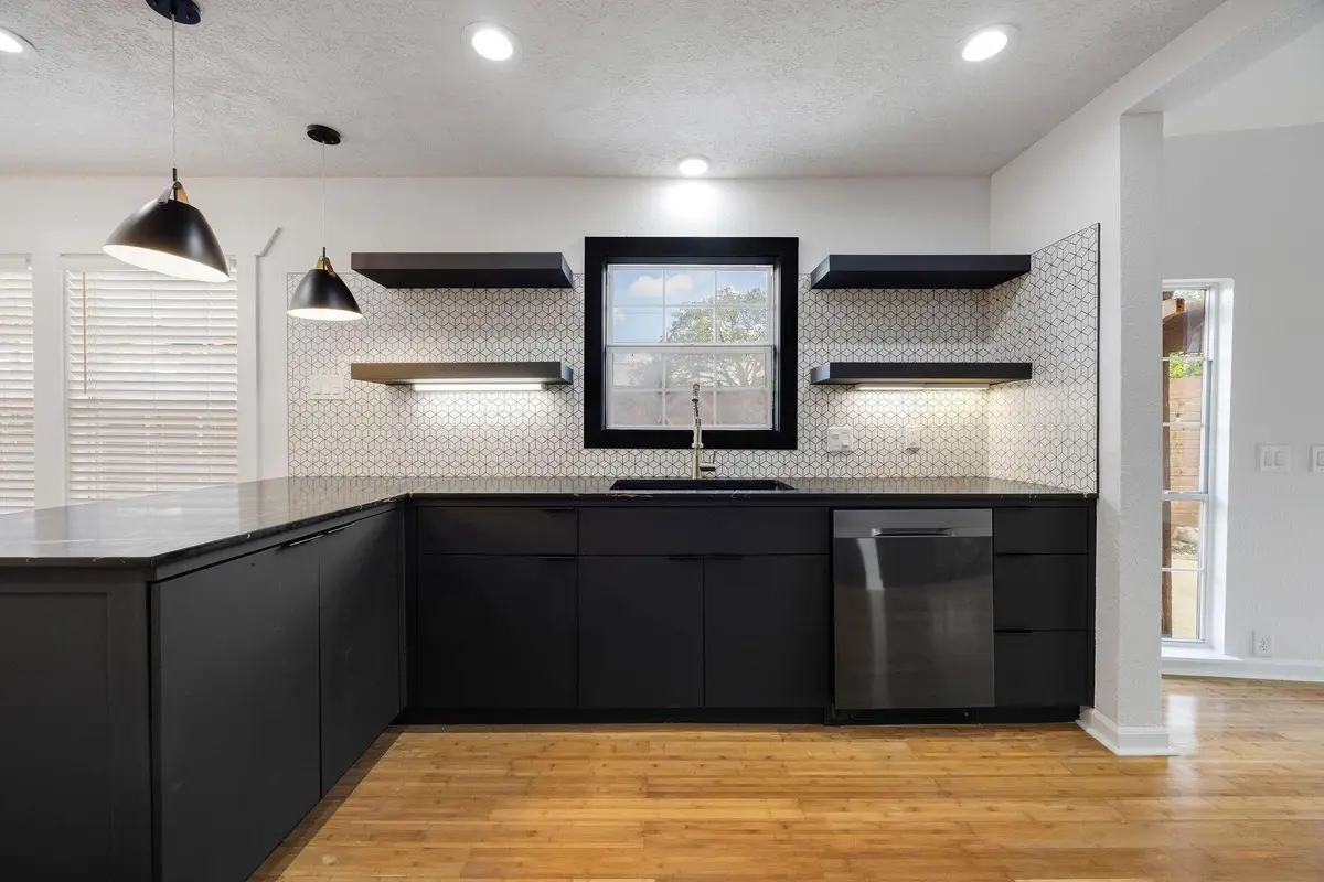 1310 Walton Street, Houston, TX 77009 - #1