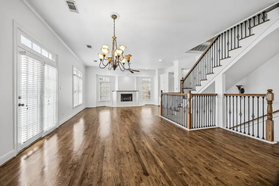 1647 Bonnie Brae Street, Houston, TX 77006 - #2