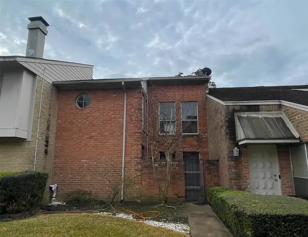 9264 Westwood Village Drive #32, Houston, TX 77036