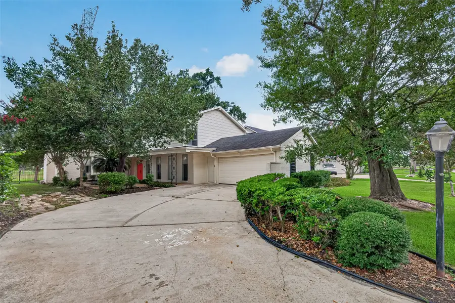 2714 Fairway Drive, Sugar Land, TX 77478 - #3