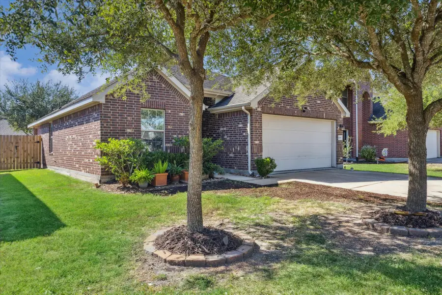 3039 Boxwood Springs Lane, Dickinson, TX 77539 - #2