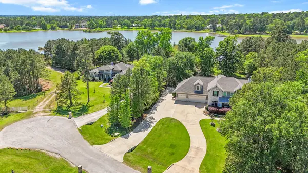 9085 Stone Oak Drive, Montgomery, TX 77316