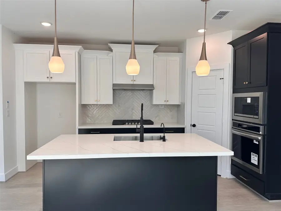 5115 Getty Lane, Rosharon, TX 77583 - #3