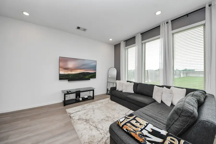 4214 Balboa Drive, Iowa Colony, TX 77583 - Image #3