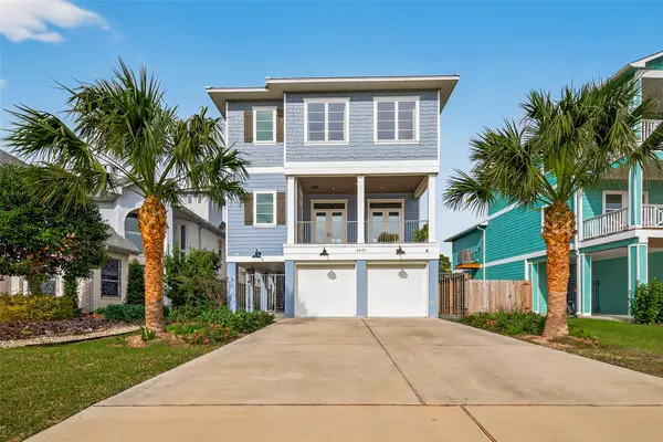 2461 Baycrest Drive, Houston, TX 77058