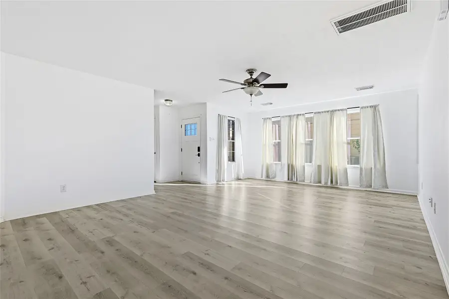 9511 Alex Springs Lane, Houston, TX 77044 - Image #3