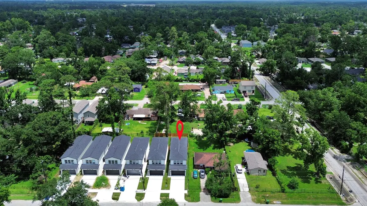 8151 - 8161 Crestview Dr, Houston, TX 77028 - Image #1