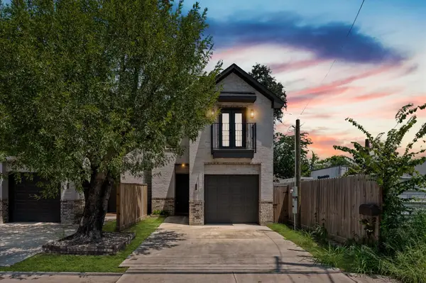 7327 Market Street, Houston, TX 77020