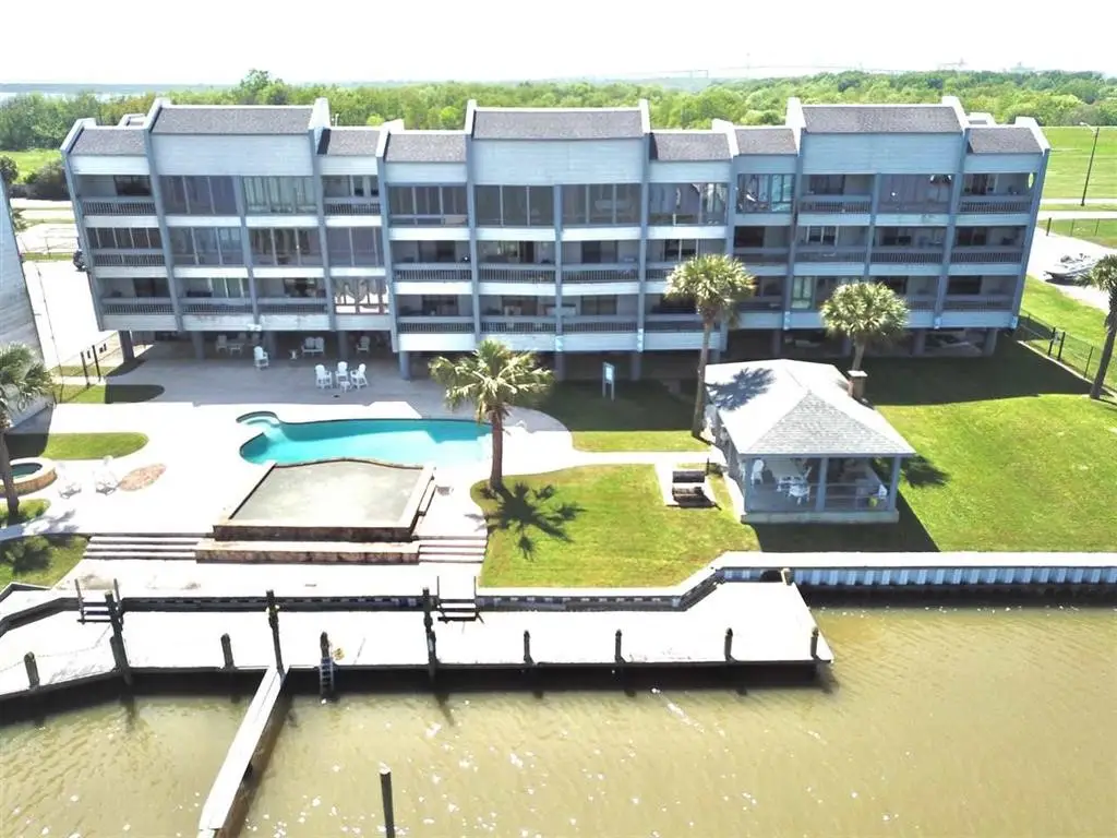 560 Pleasure Island Boulevard #222, Port Arthur, TX 77640 - #1