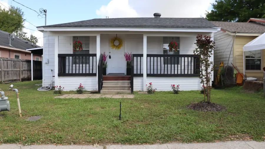 2701 Almendares Avenue, Pasadena, TX 77506 - #2